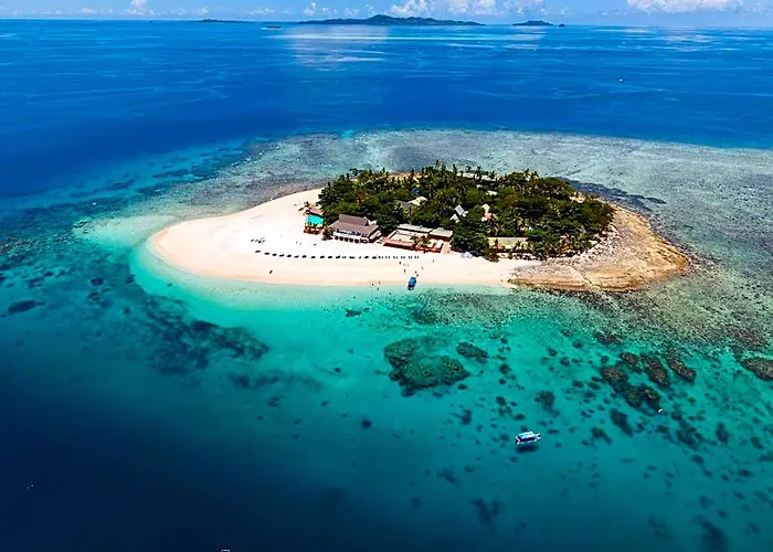 Beachcomber Island Resort