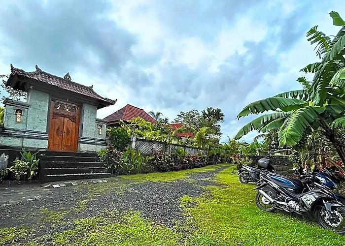 Villa Pastiny Santy Sidemen