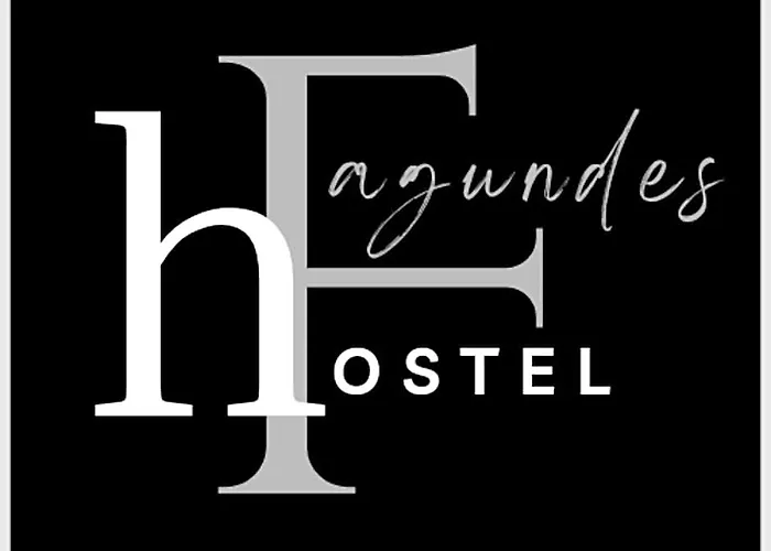 Itaipuacu Hostel Da Patty Proximo A Praia E Terminal Da Rua 01
