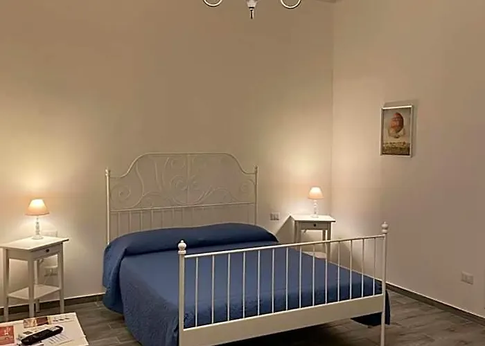 Palazzo Daquino, Large Double Room Num1