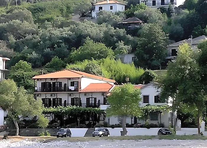 Cleopatra Hotel Horefto