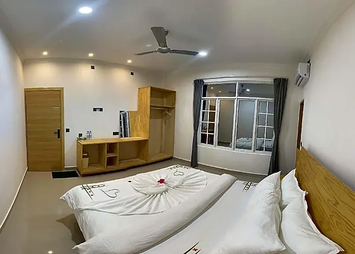 Dhonveli Inn, Bandidhoo