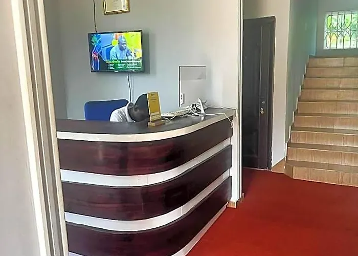 Senalli Hotel