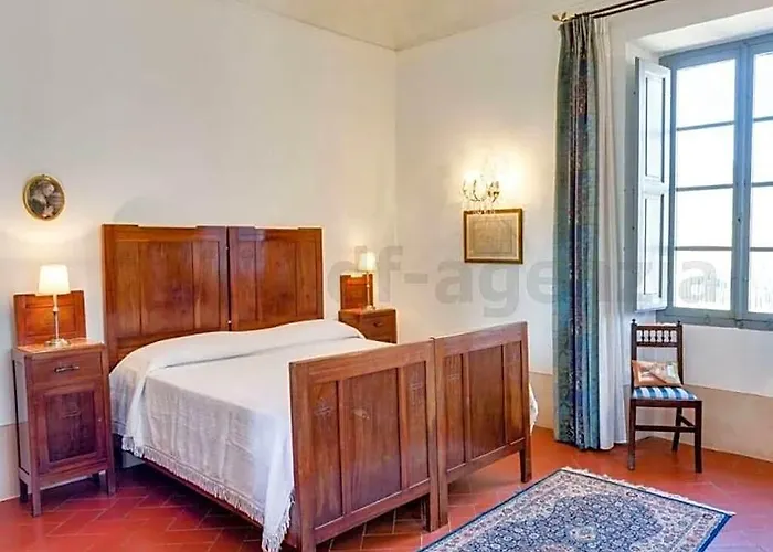 Historic Villa With Pool For Exclusive Use