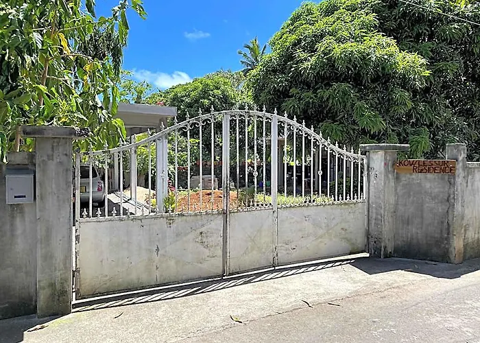 Kowlessur Residence