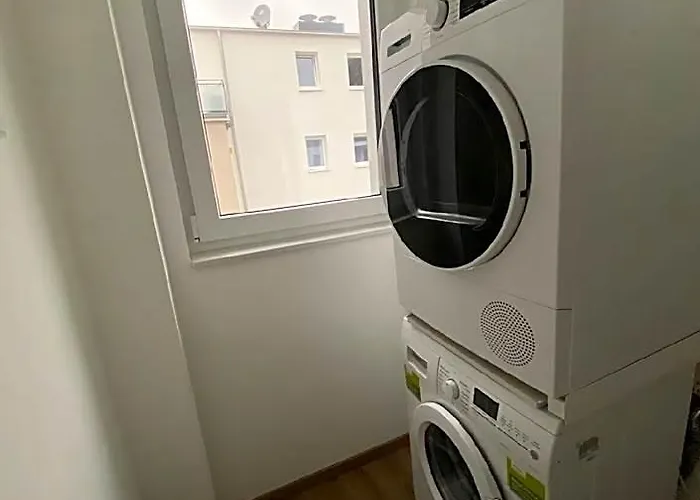 Luxurioese Wohnung Am Flussufer Mit Infrarotsauna