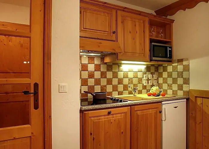 Apartment Near Big Ski Area Grandes Rousses