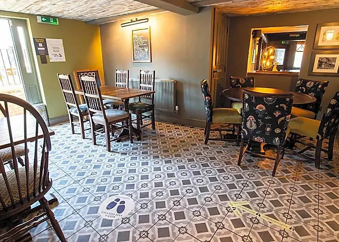 Kings Arms Hotel