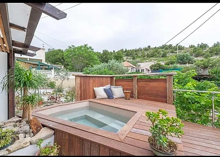 Alt Niolon Maison, Piscine Vue Mer Et Marseille