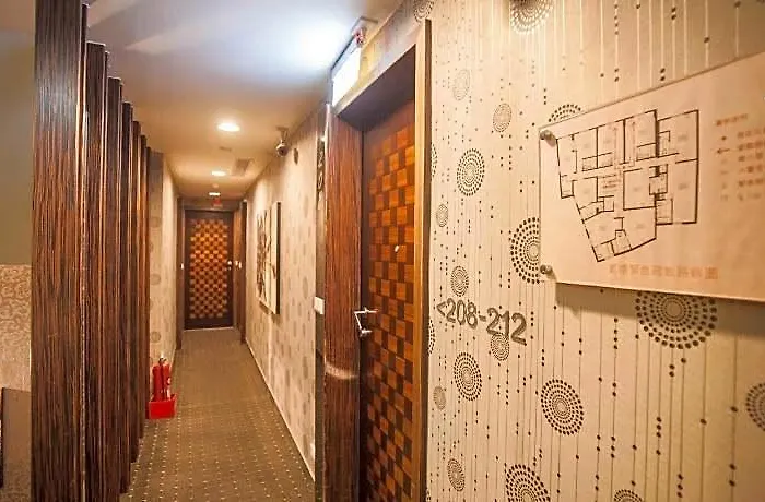 Love Hotel