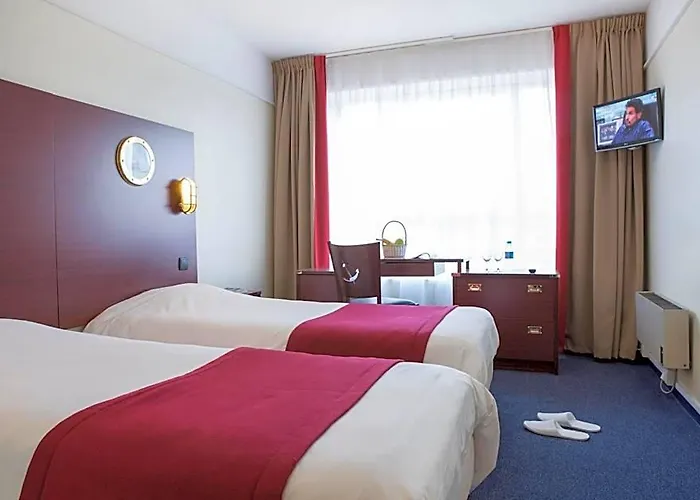 Hotel Les Gens De Mer Dunkerque By Popinns