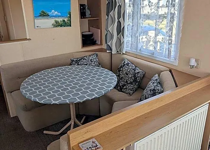 Golden Anchor Chapel St Leonards 3 Bed Caravan