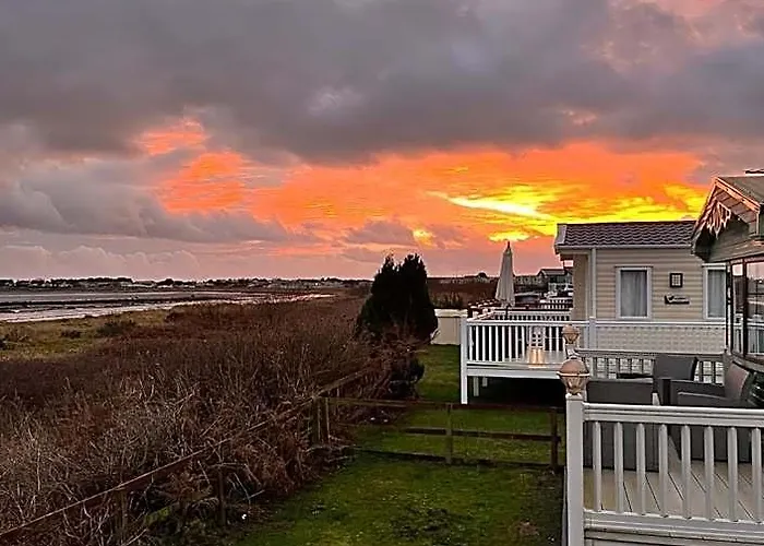 Marianne Bay - Southerness Caravan Park With Sea View - Pet Friendly