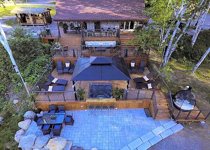Footprints Resort
