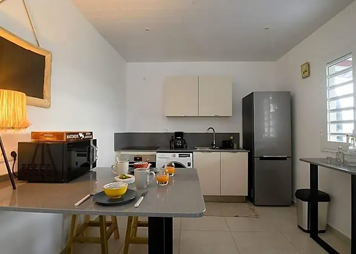 Magnifique T2 Au Trois Ilets Avec Vue Panoramique