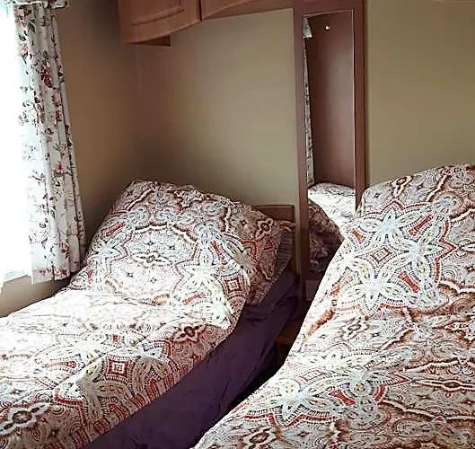 Caravan 6 Berth North Shore Holiday Centre With 5G Wifi