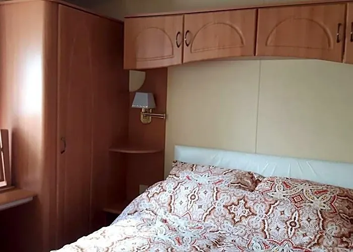 Caravan 6 Berth North Shore Holiday Centre With 5G Wifi