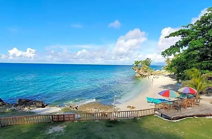 1Peace Beach Resort