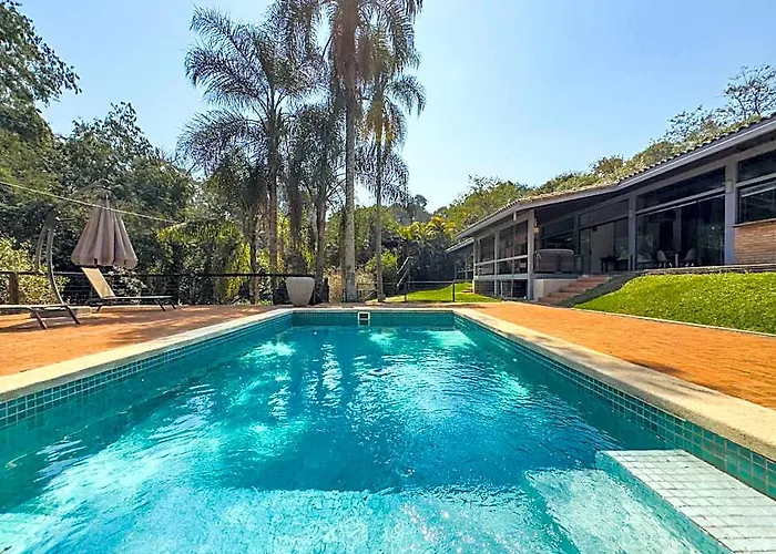 Casa Terrea De Alto Padrao Com Piscina E Cozinha De Cinema Na Granja Viana