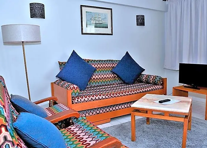 Apartamentos Turisticos Lindomar