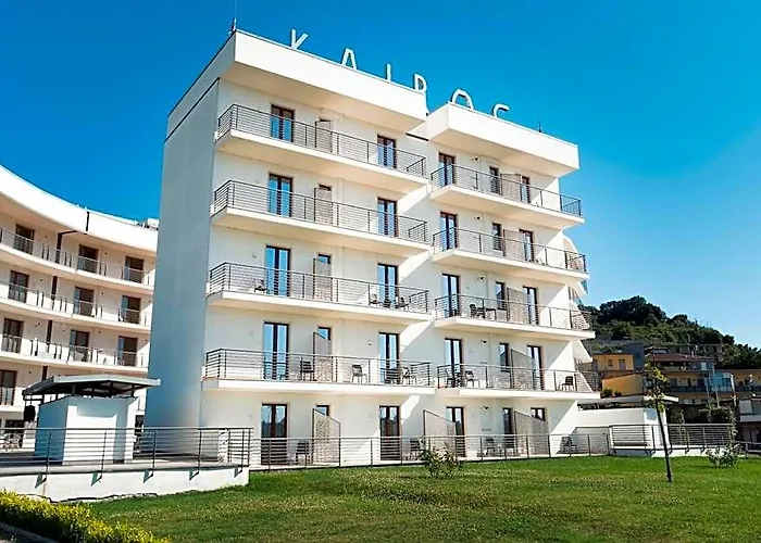 Kairos Hotel