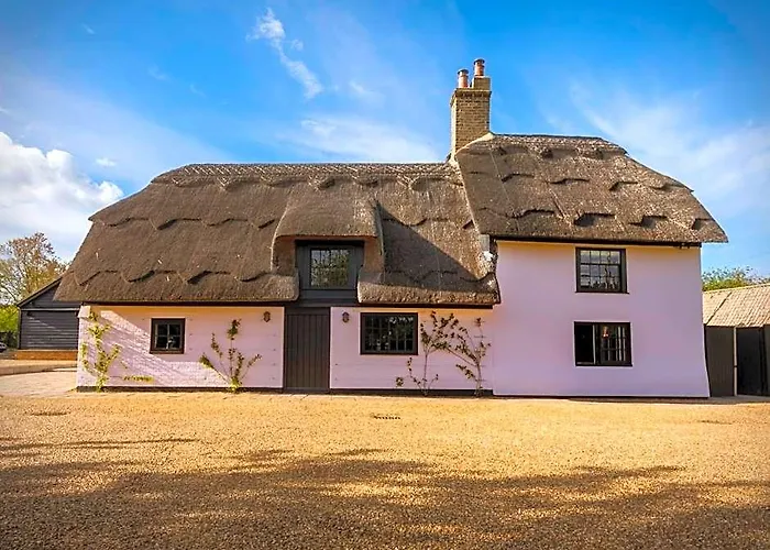 The Elm, Abbots Ripton