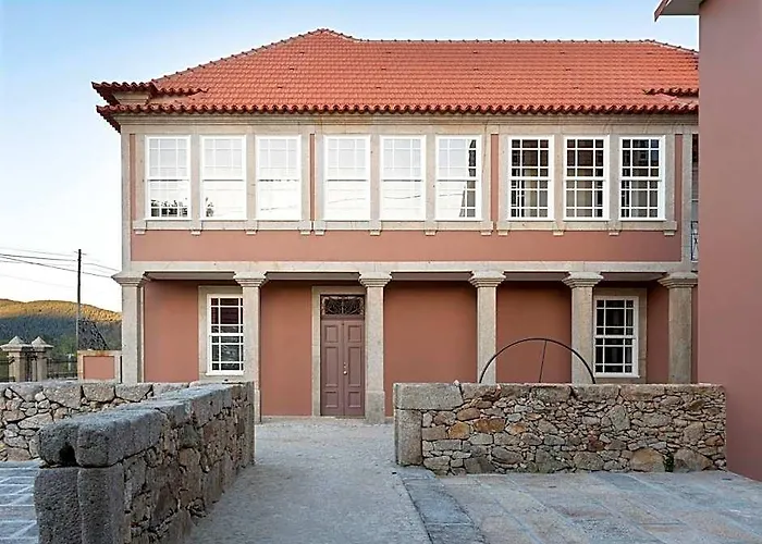 Noronha Lima Boutique Hotel By Hostwise