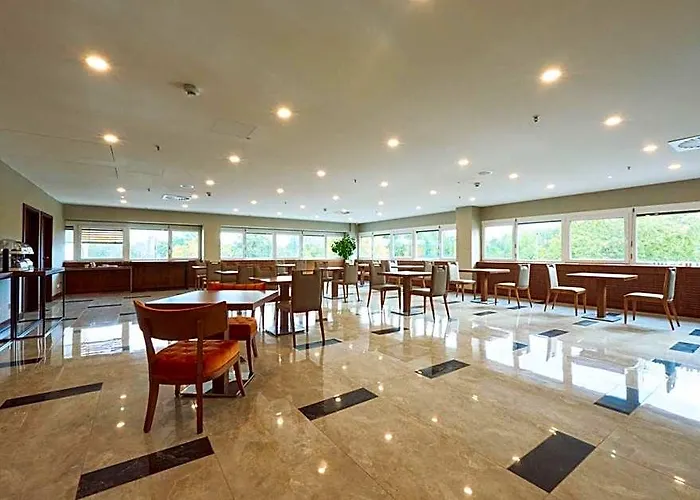 Puzzle Hotel Airport Frankfurt