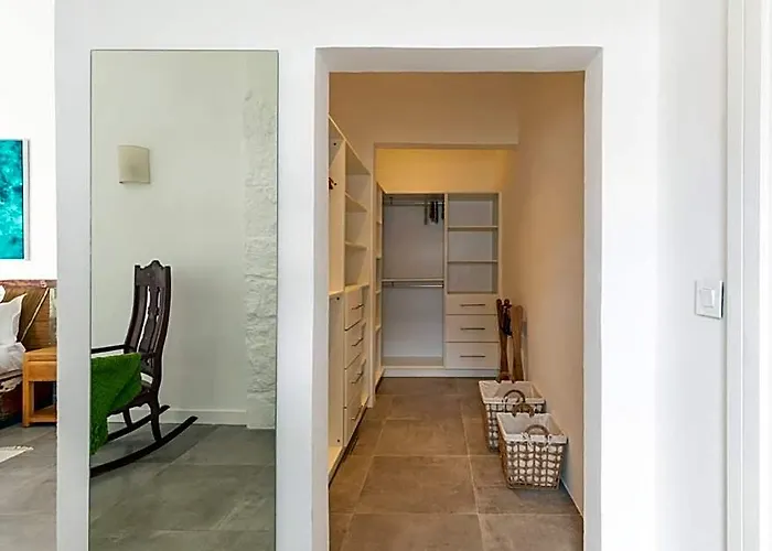 Charming 3-Bedroom Villa With Pool In Grand Baie