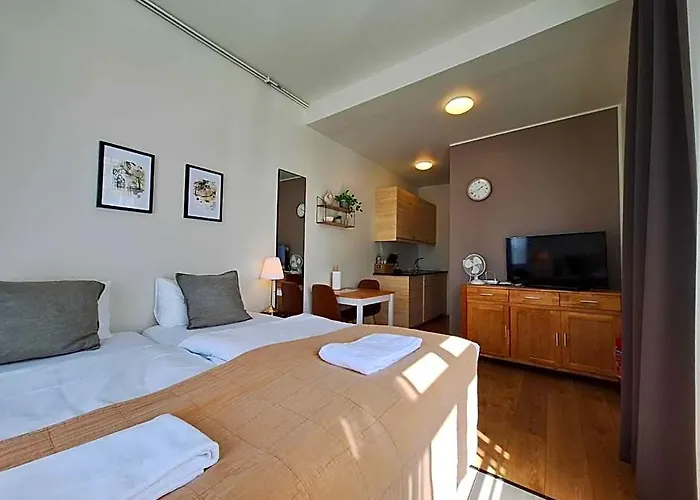 E18 Apartments