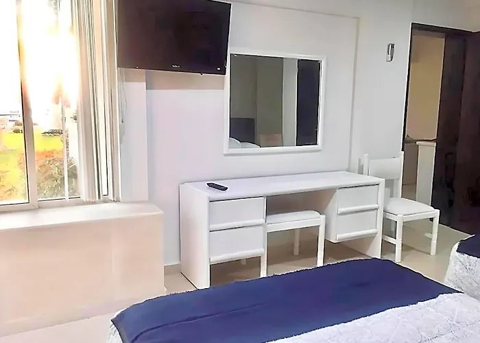 Marina Suites By Andiani Travel
