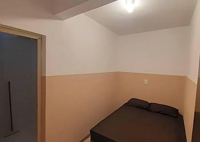 Tompell Hostel&Pousada