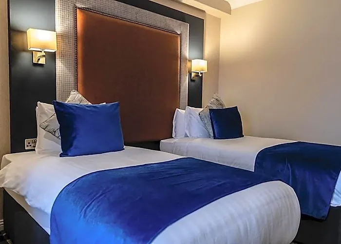 Fir Trees Hotel