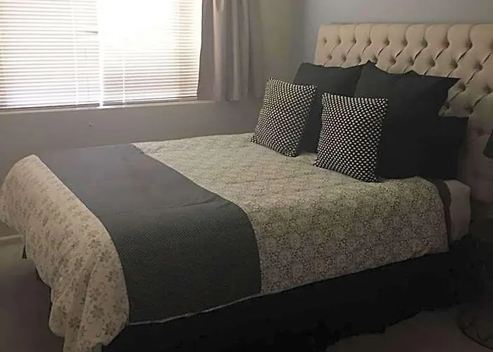 Kindred Lodge Apartments