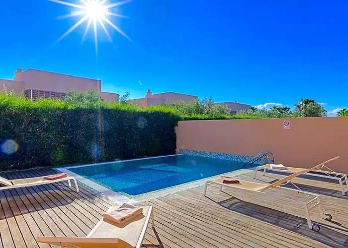 Salgados Beach Villas