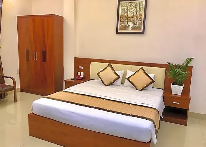 Binh Minh Riverside Hotel