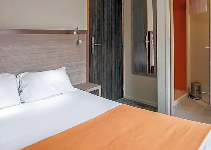 Logis Hotel Les Voyageurs
