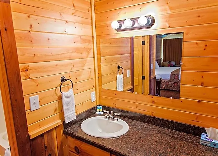 Lone Star Lodge