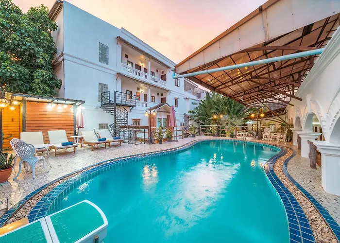 Mali Namphu Hotel