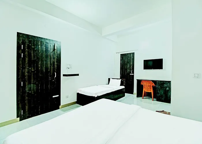 Oyo Flagship Jibanalaya Homestay