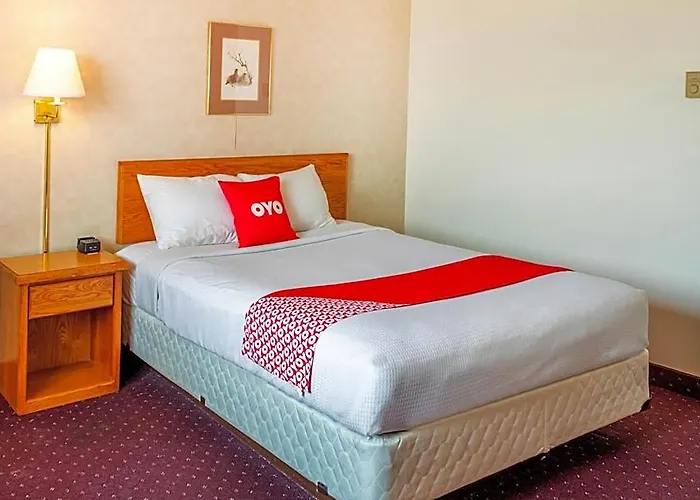 Oyo Hotel Shelby Mt Hwy 2 & I-15