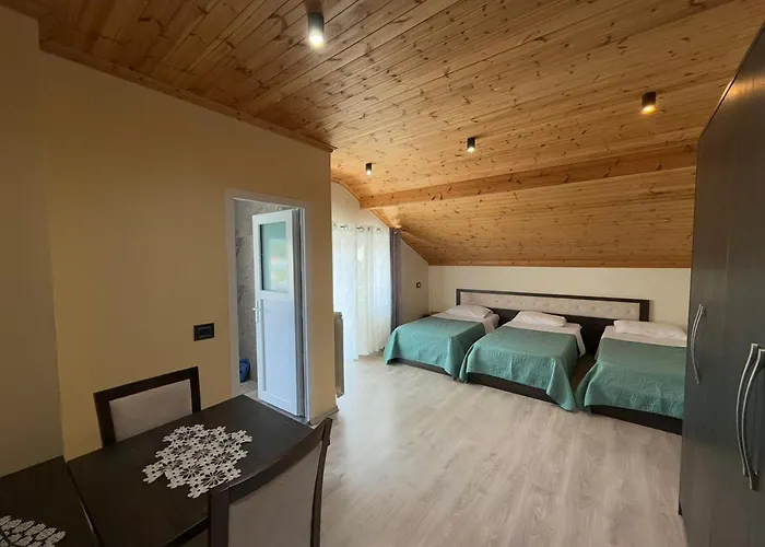 Hotel Izet Tocilla