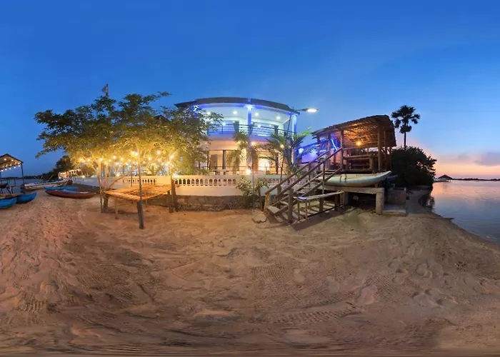 Dinuda Kitesurf & Water Sports Lagoon Resort