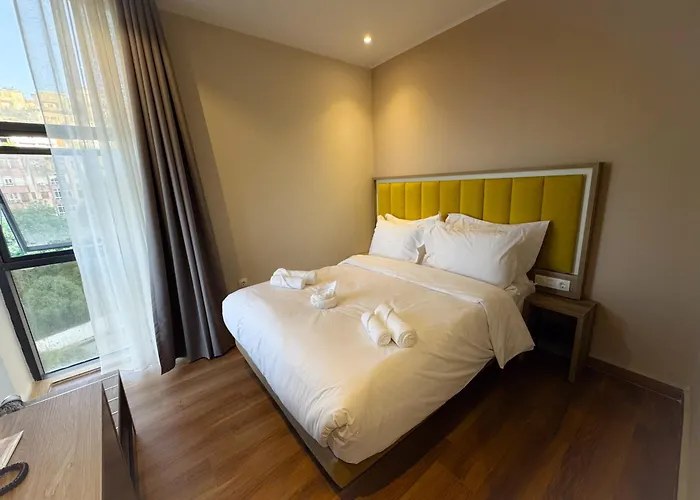 Hotel Corner King