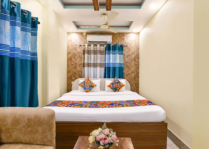 Fabhotel Leechi Lodging & Fooding - Nr Aiims
