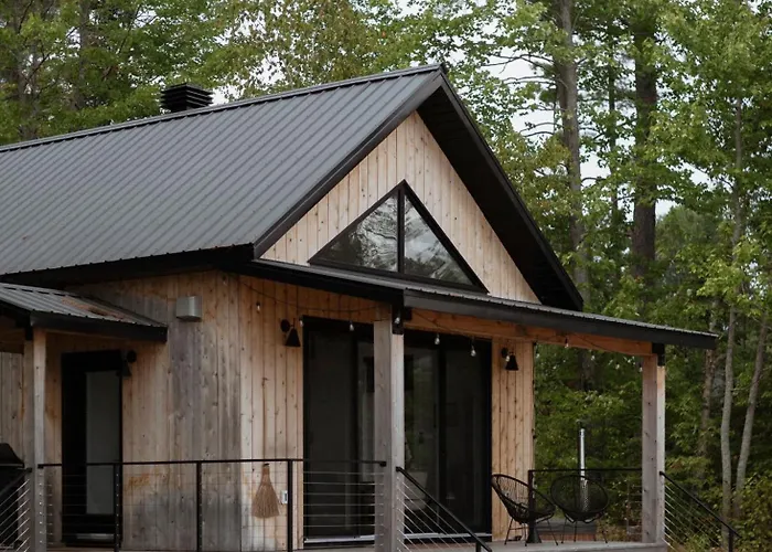 Anupaya Cabin Co