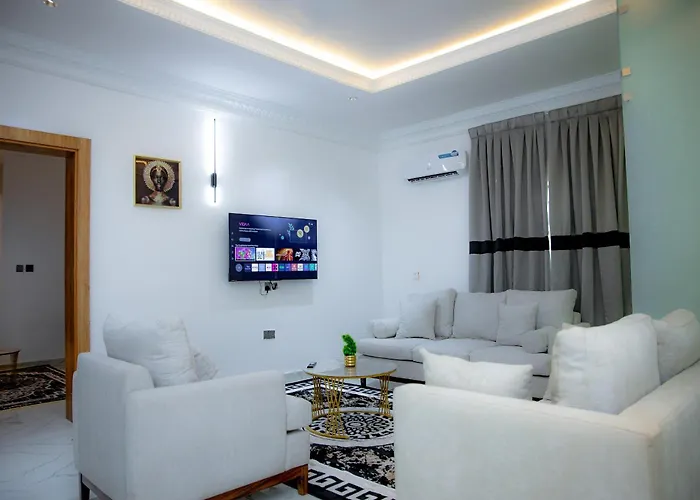 Regal Empire Luxury Hotel