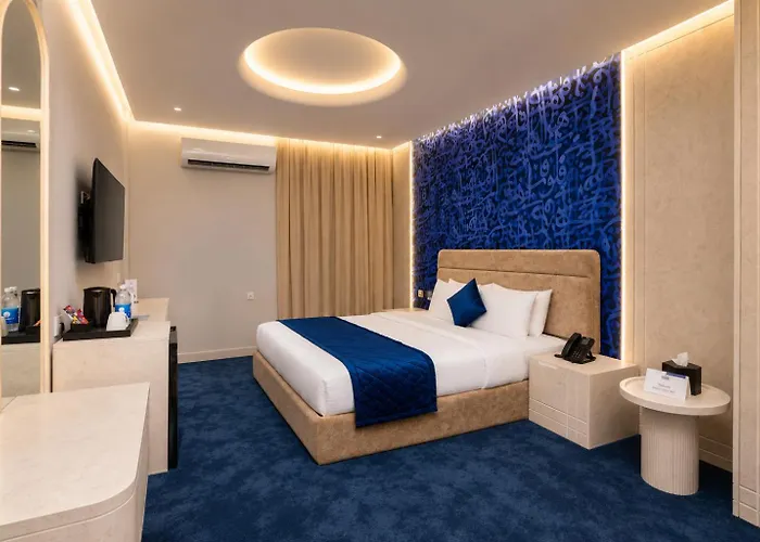 Twelve Hotel