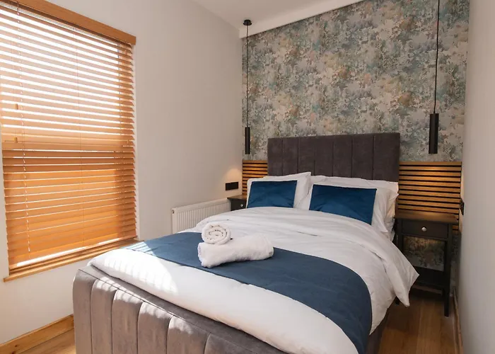 Near Hull Royal Infirmary Amber Serviced Rooms Self Check-In And Shared Kitchen