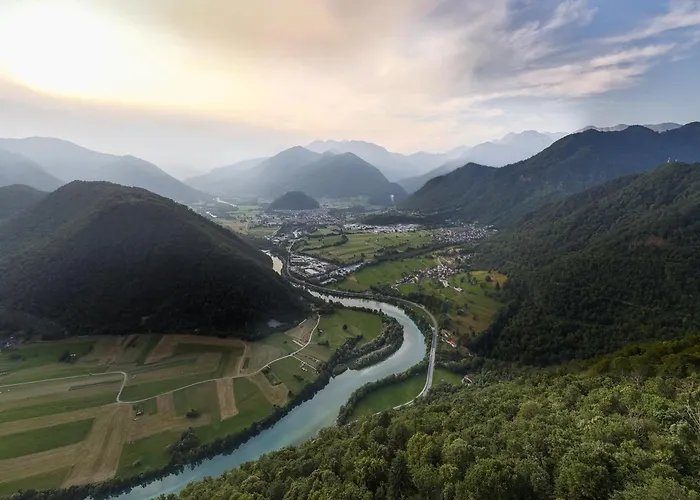 Zen Emerald Resort & Spa, Soca River